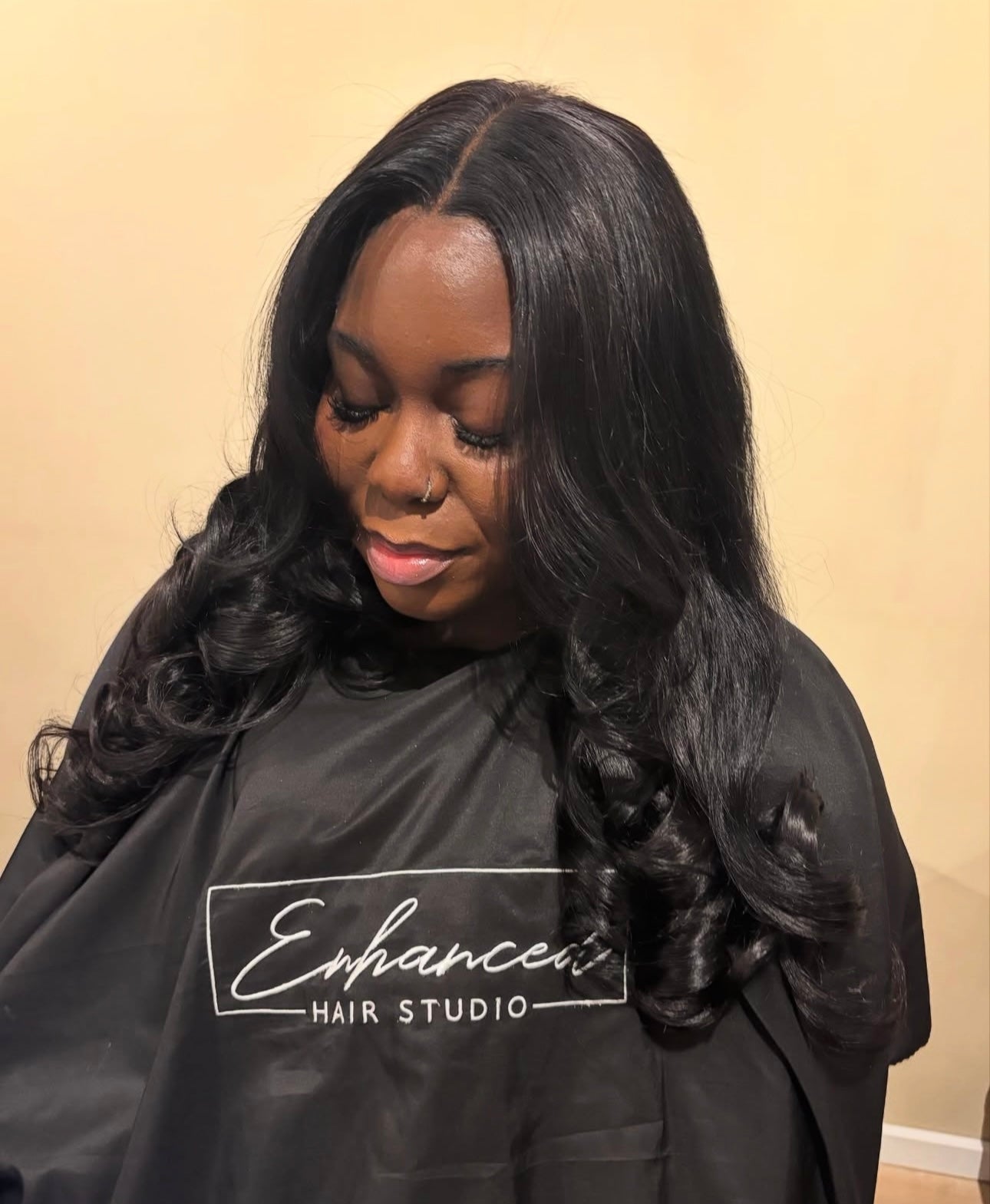 Naomi Wig