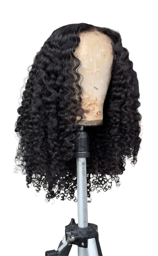 The Voluminous Deep Wave Wig